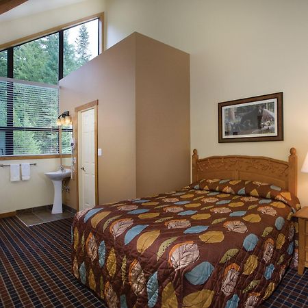 Worldmark Whistler Sundance Exterior photo
